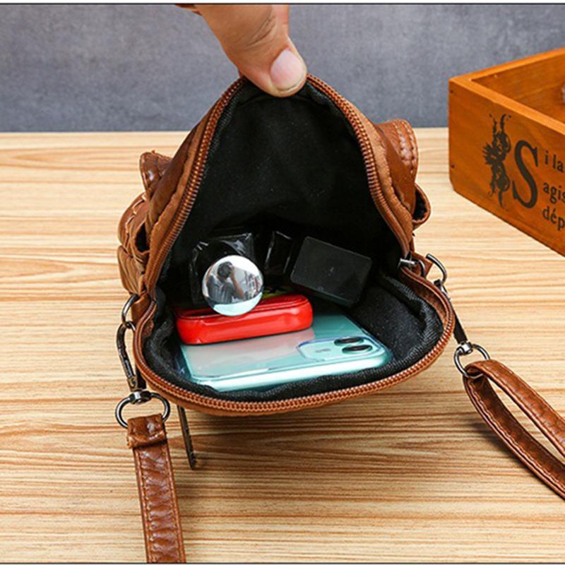 Women's Retro Leather Large Capacity Zip-up Waterproof Crossbody Bag mySite