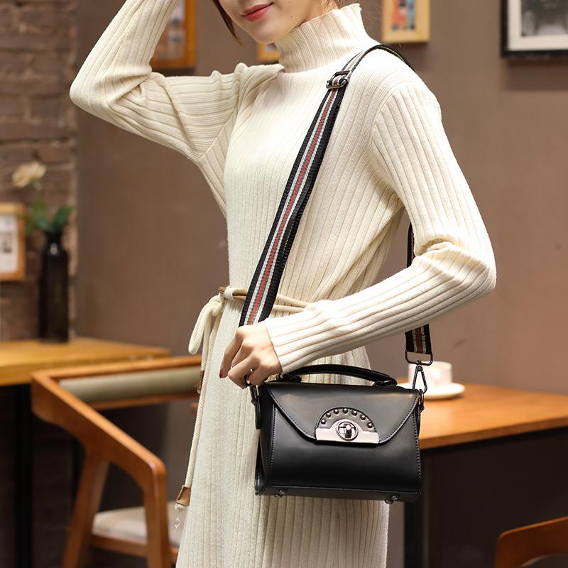 Retro oblique span oil wax cow leather one shoulder handbag mySite