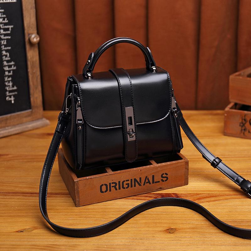 Vintage Women's bag leather fashion trend single shoulder diagonal bag flip bag mySite
