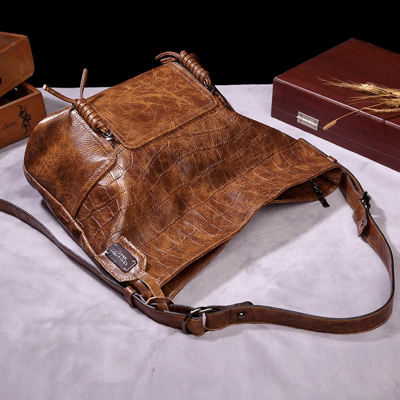 Vintage brand style single shoulder cross-arm capacity women's bag mySite