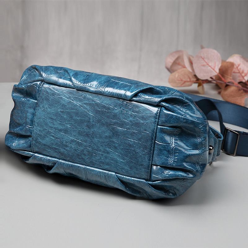 Retro style one-shoulder, cross-slung cloud crease bag mySite