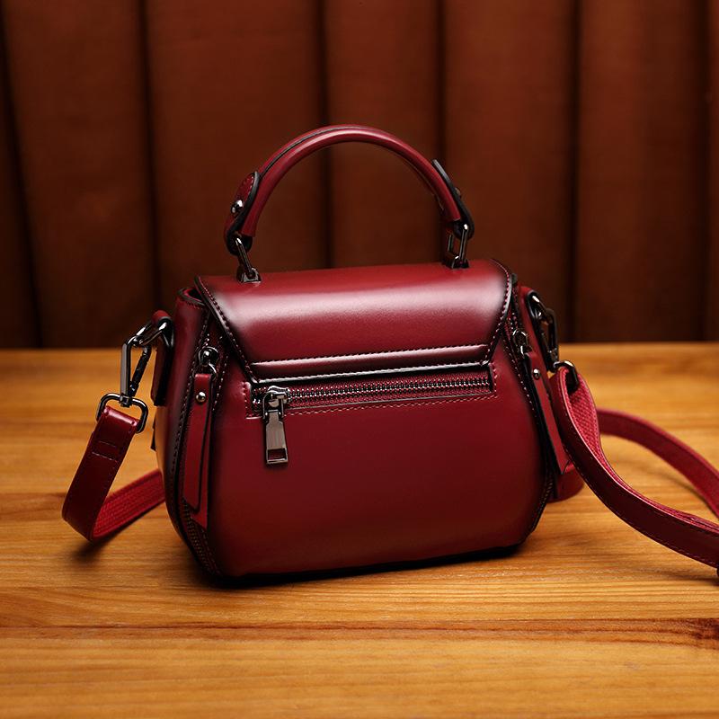 Leather Vintage Leather one shoulder portable diagonal span bag rivet saddle bag mySite
