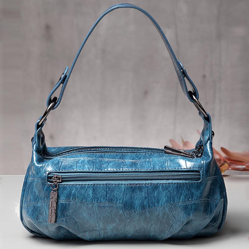 Retro style one-shoulder, cross-slung cloud crease bag mySite